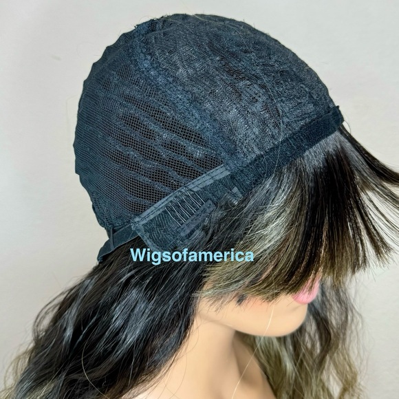 Bob wig with bangs 18 inches long Heat ok ash green ombre black - Picture 9 of 9